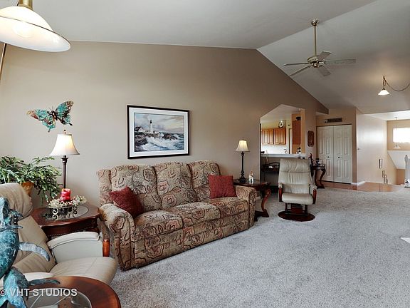 3rd image of 6868 W Mount Vernon Ct #0