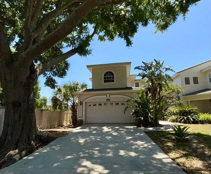 7200 Bay Club Way — Photo 49