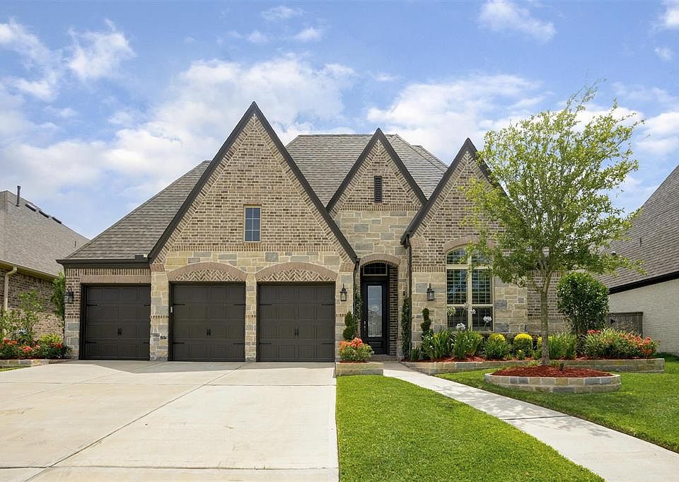 1st image of 20831 Bighorn Valley Ln