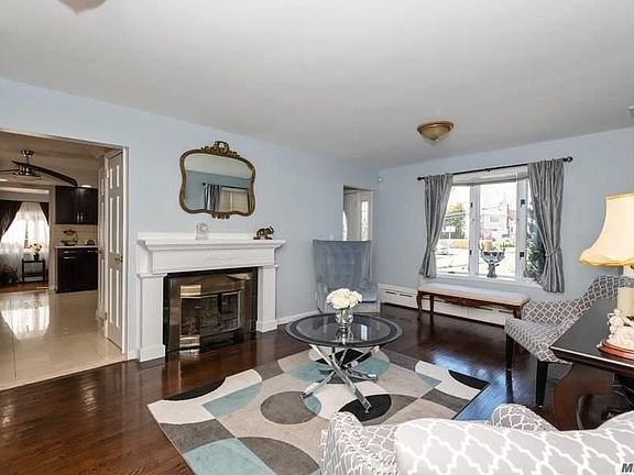 3rd image of 2795 Harvey Ave
