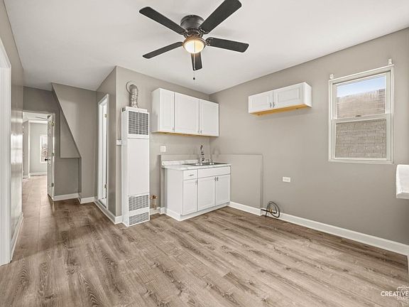 5th image of 4429 S Fairfield Ave Unit 3