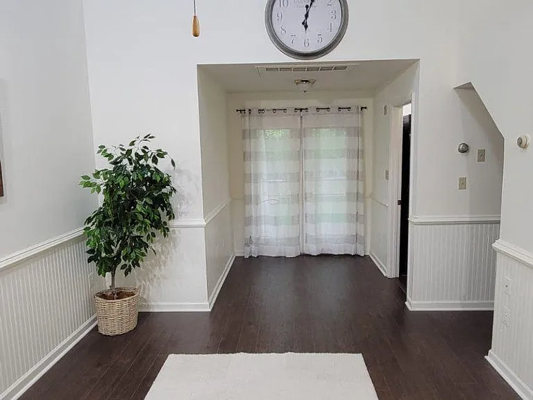 115 Deer Hill Ct — Photo 20