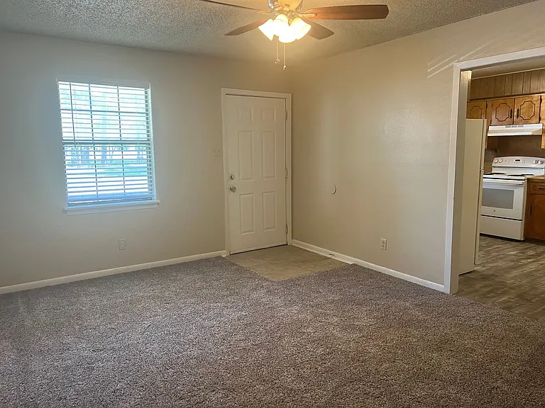 9 Pinewood Ct — Photo 23