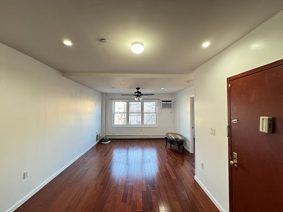 1st image of 23-36 30th Ave #4