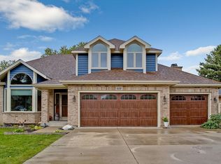 610 Edelweiss Dr, Antioch, IL 60002