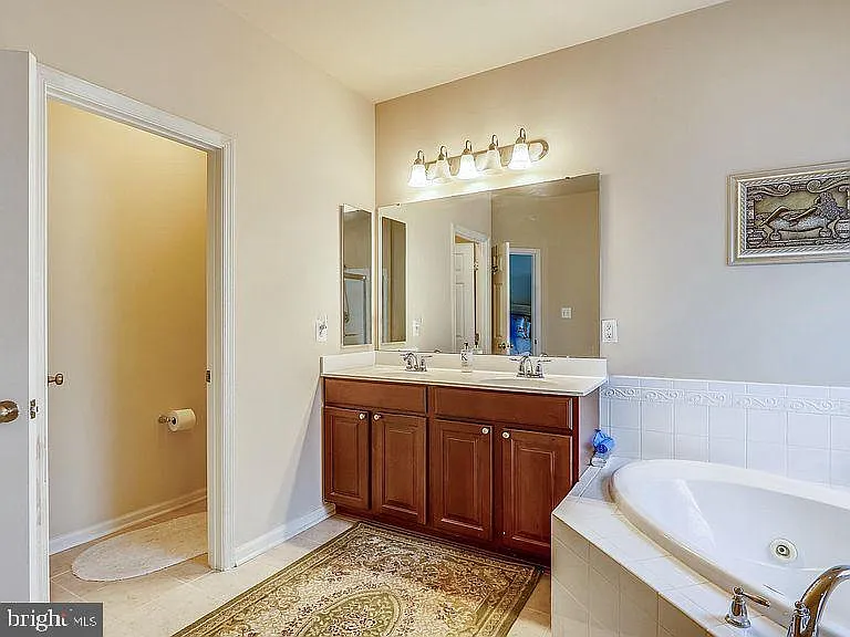2834 Admiral Ridge Rd — Photo 33