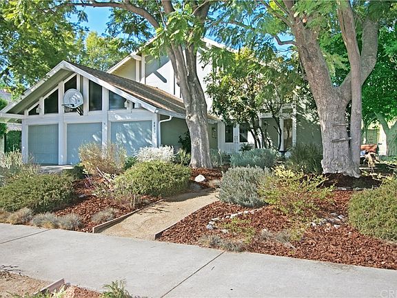 2nd image of 8431 Faust Ave