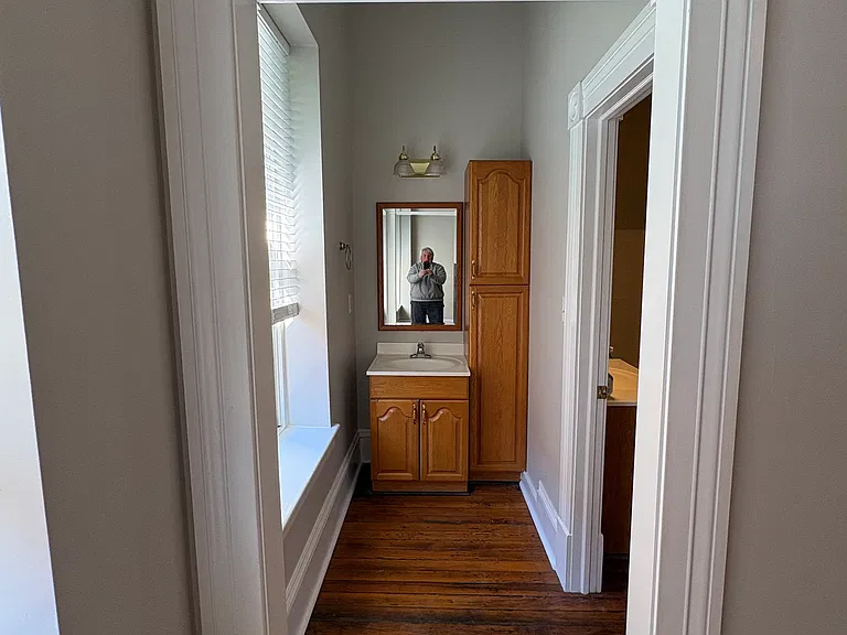 113 E Innes St #113 — Photo 14
