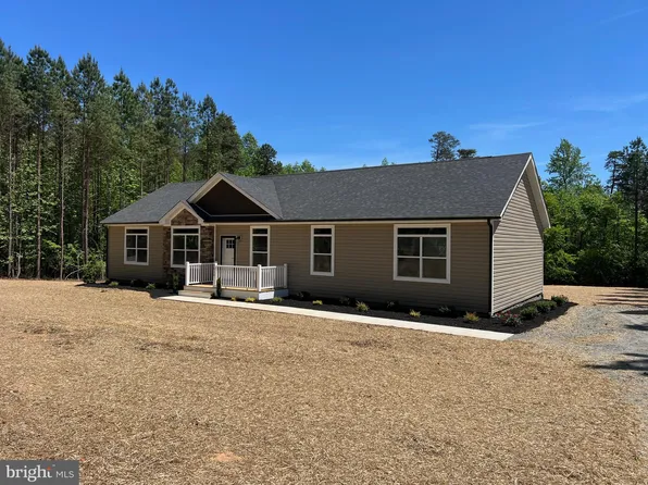 1010 Centerville Rd, Mineral, VA 23117