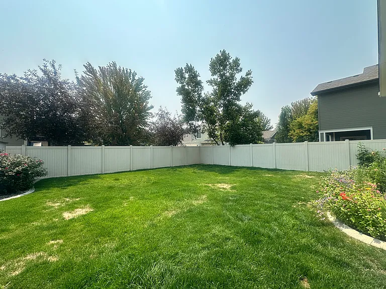 3015 E Deerhill Dr — Photo 14