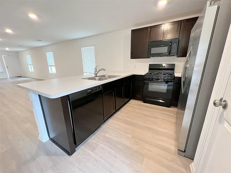 14510 Woodcott Warren Way — Photo 11