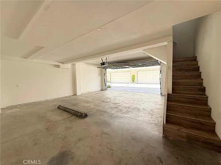 309 California St — Photo 34