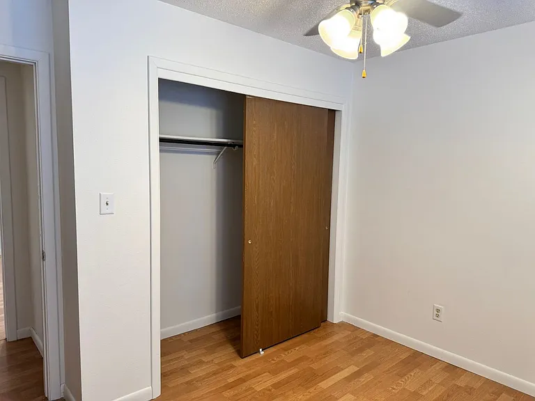 4400 Everton Dr — Photo 12