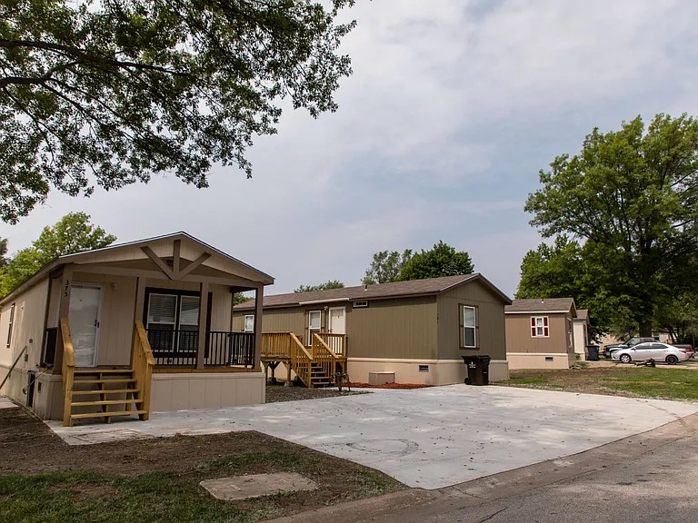 Maple Grove — Photo 14