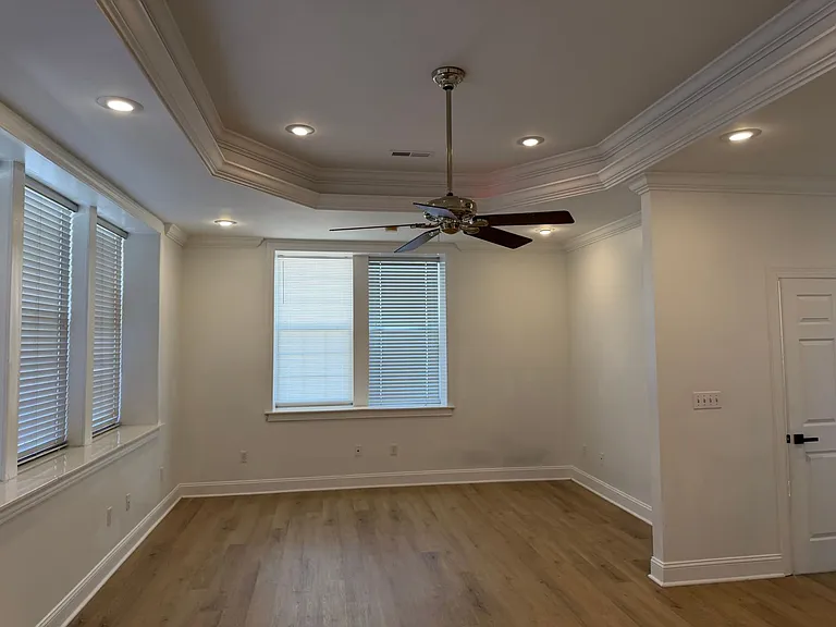 Park Place Apartments — Photo 23