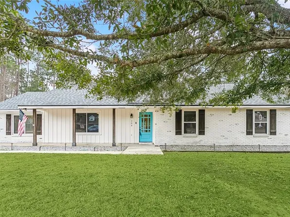 208 Lexington Dr, Mandeville, LA 70471