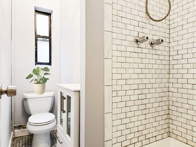 210 Thompson St APT 3DN, New York, NY, 10012