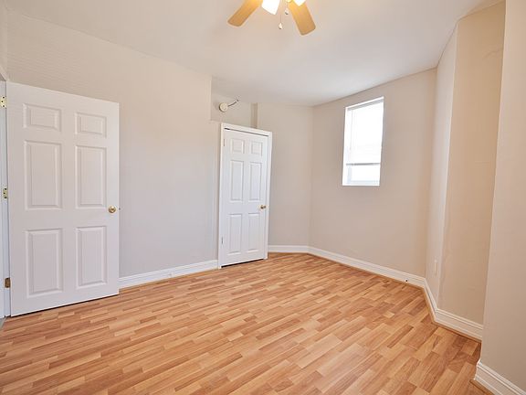 3rd image of 1526 W Grange Ave APT 1
