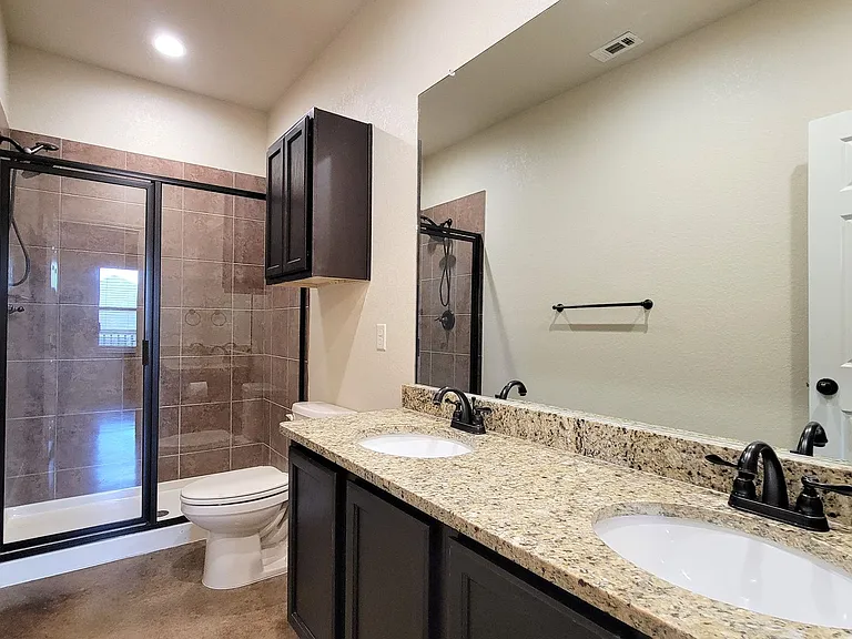 104 Stacy Ln — Photo 12