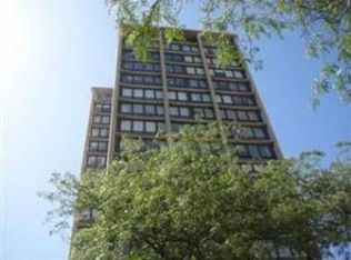 5740 N Sheridan Rd APT 3C, Chicago, IL 60660