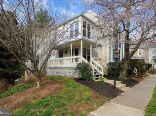 1701 Whisperhill Dr, Reston, VA 20194