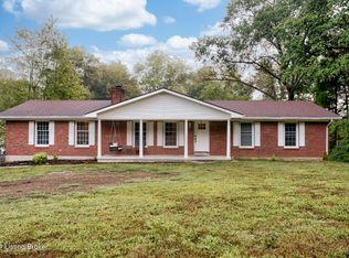 210 Alexander Dr, Elizabethtown, KY 42701