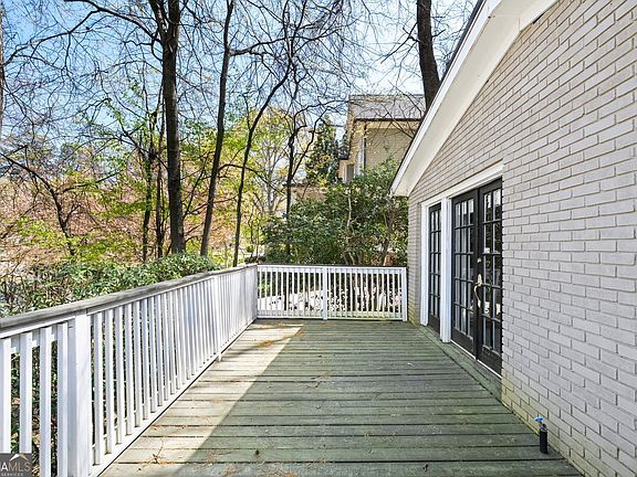 3rd image of 109 Spruell Springs Rd