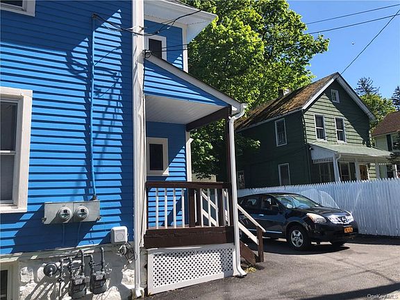 5th image of 75 Monhagen Ave