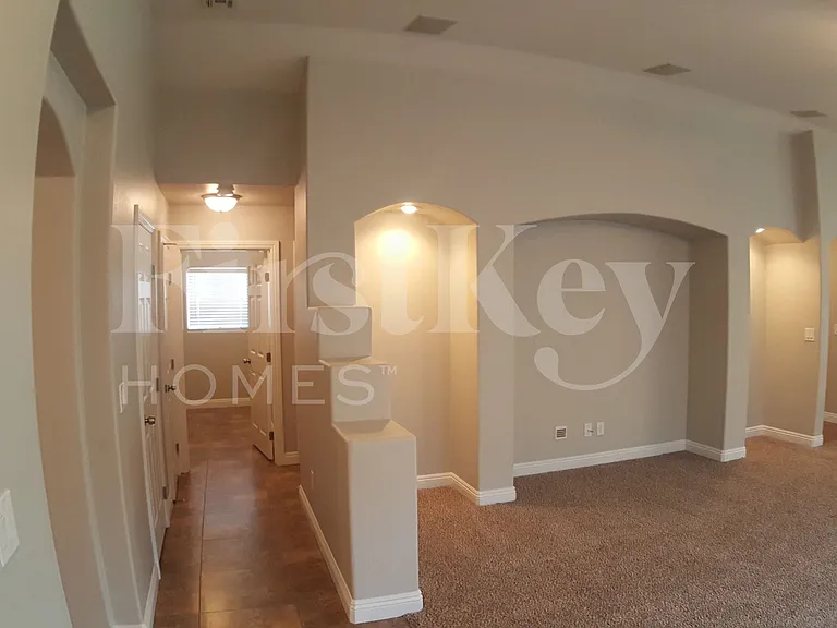 5728 Hornbrook St — Photo 2