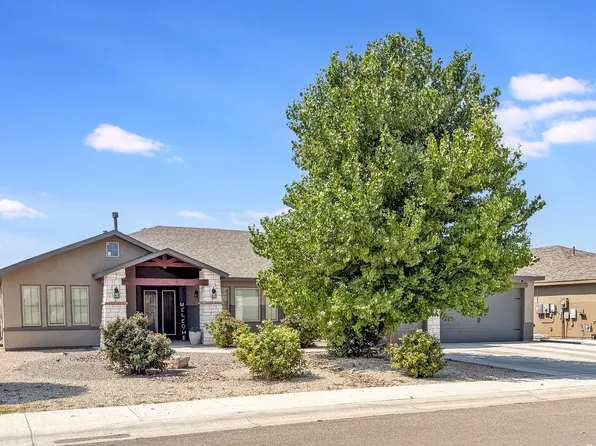 1733 E Highwood Ave, Hobbs, NM 88240