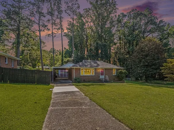 866 Daniell Dr SE, Smyrna, GA 30080