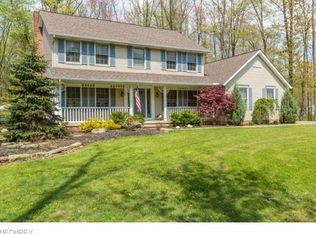 7090 Mildon Dr, Painesville, OH 44077