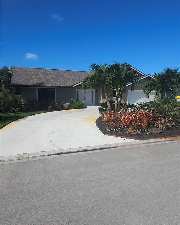 1st image of 142 Torrey Pines Point