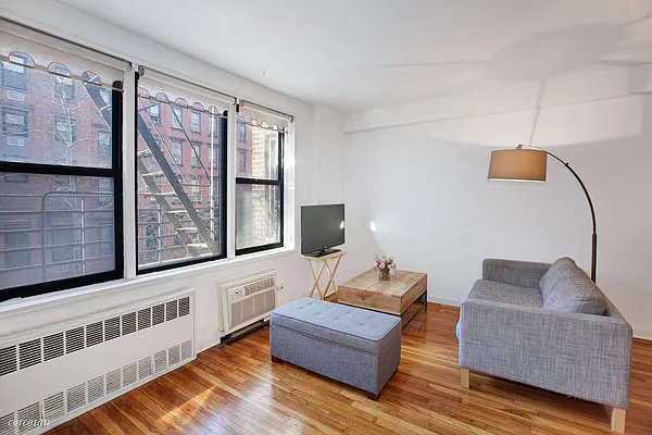 Sold by Corcoran | media 4