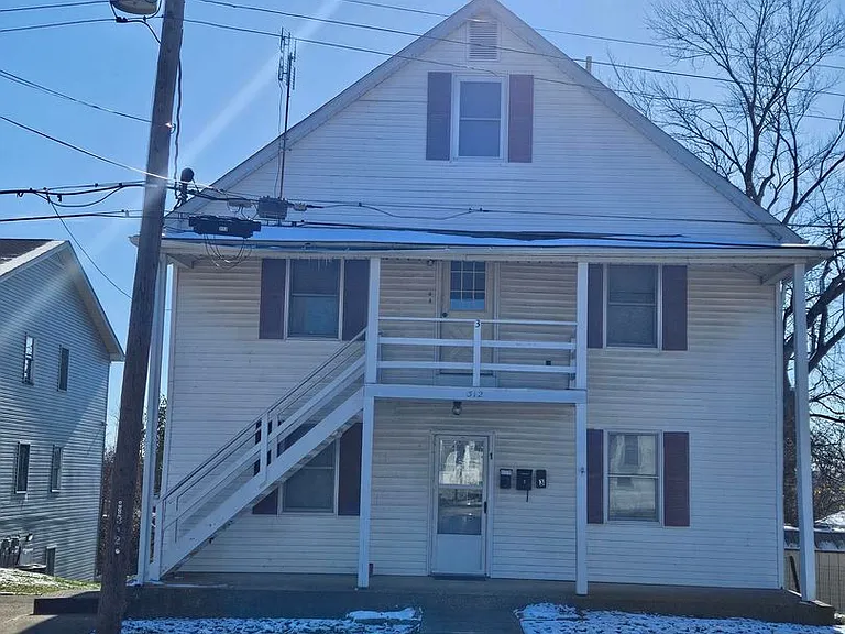 312-320 Grandview Ave — Photo 1