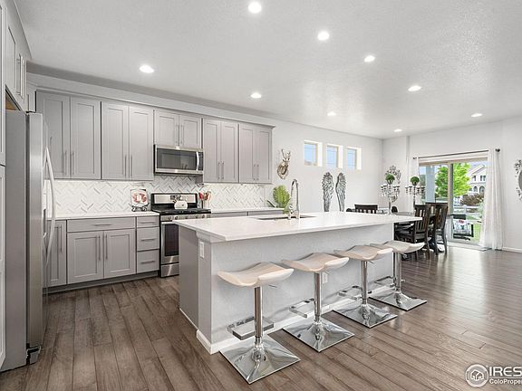 4th image of 4098 Mandall Lakes Dr