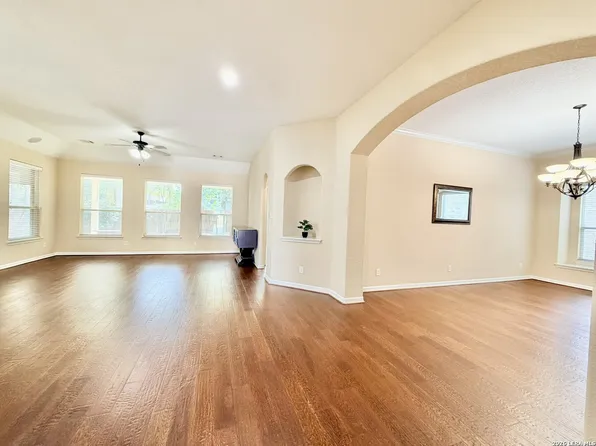 2415 Cortona Mist, San Antonio, TX 78260