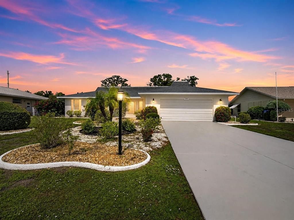 1244 W DEL WEBB BOULEVARD — Freedom Fairways