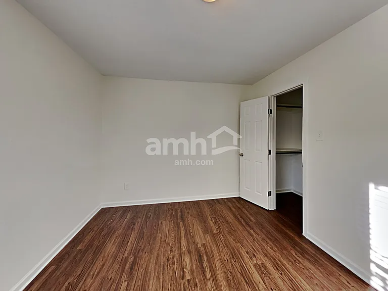 1034 Chase Park Dr — Photo 14