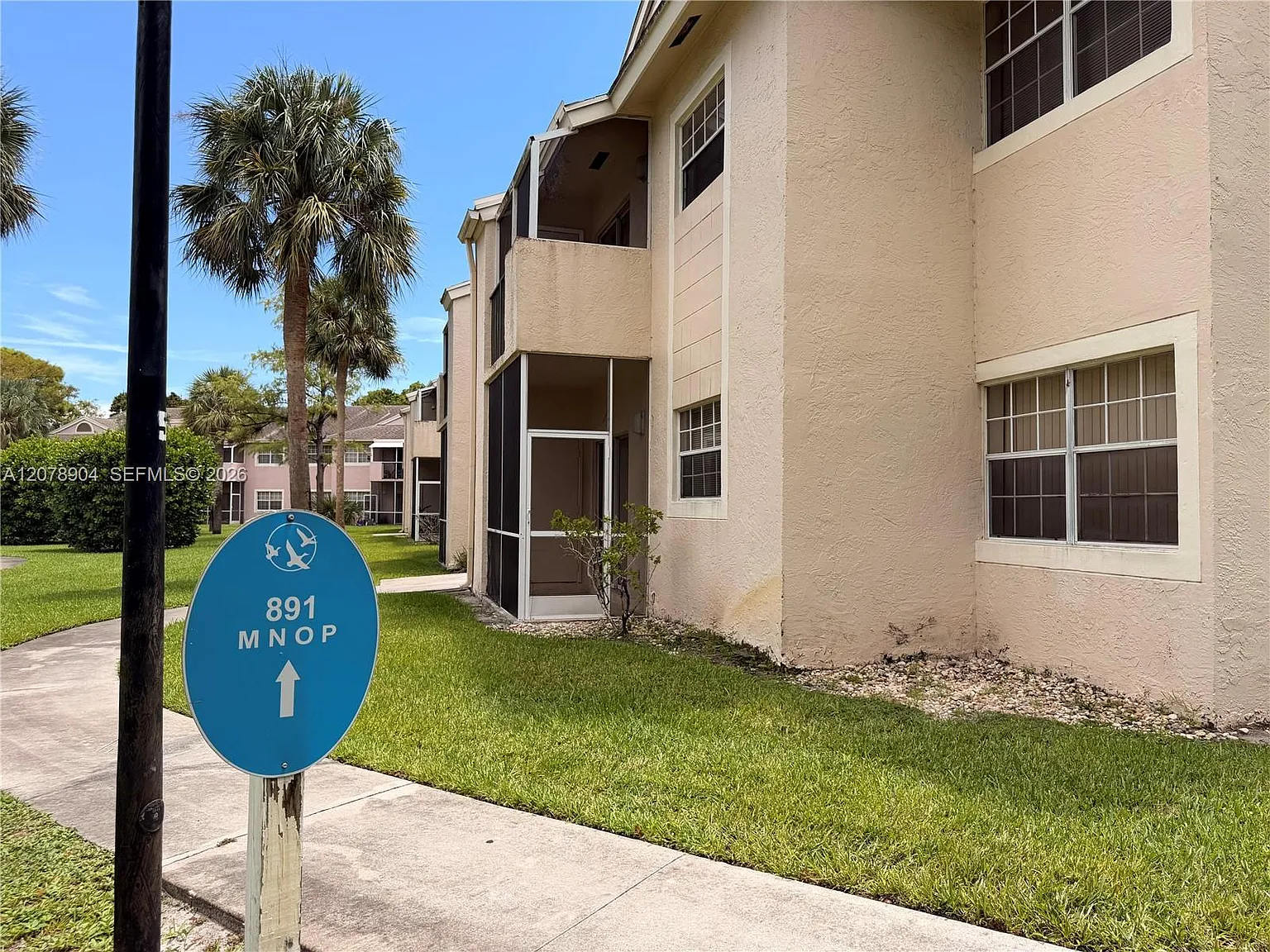Waters Edge At Deerfield — Photo 4