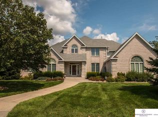 3325 S 219th St, Elkhorn, NE 68022