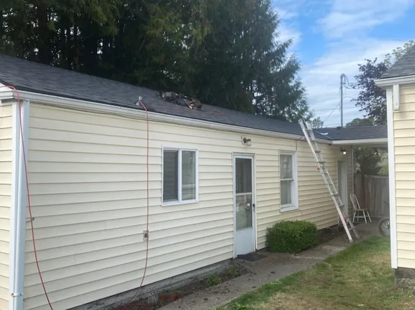 602 1/2 108th St S, Tacoma, WA 98444