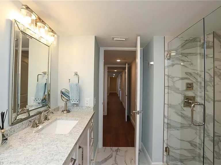 4041 Gulf Shore Blvd N #305 — Photo 24