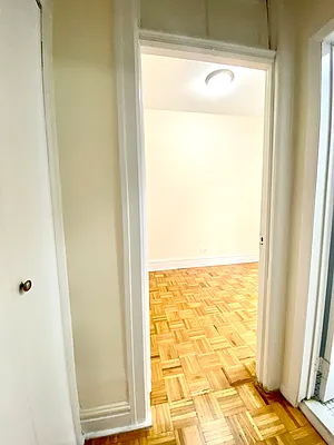 Rented by City & Suburban | media 25