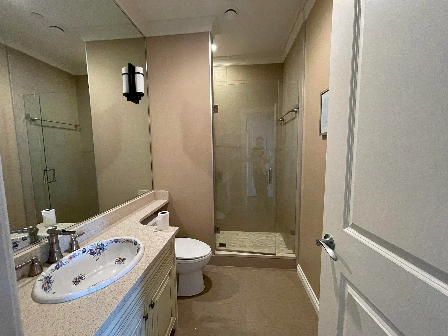 3 bed, 3372 sqft, $6,500 — Photo 4