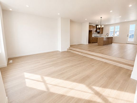 4th image of 11356 S Watercourse Rd W #396