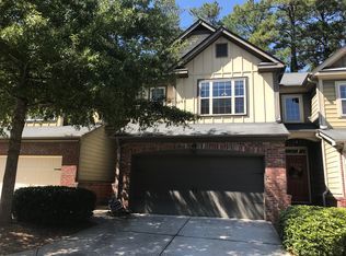 1272 Houndslake Dr, Marietta, GA