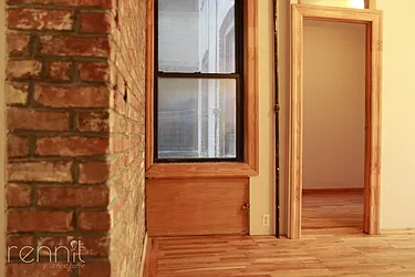 Rented by Rennit Inc.
