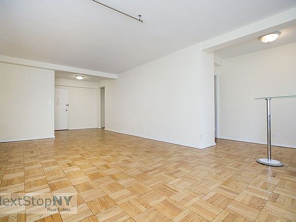 3rd image of 200 E 36th St APT 13F