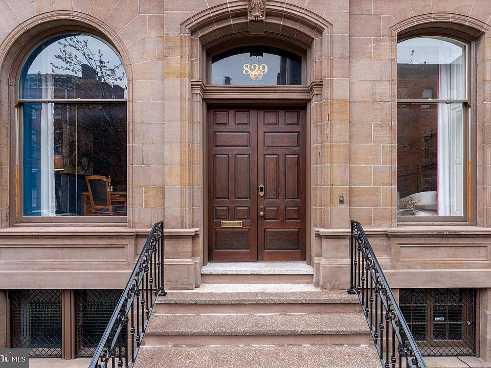 1st image of 829 Park Ave
